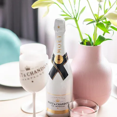 Niceone Number 2 - W Samym Centrum! * Wrocław